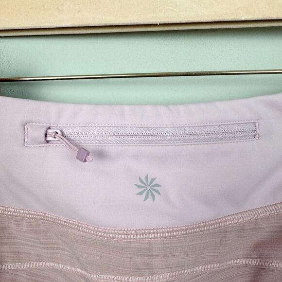 ATHLETA |  Run With It Textured 3.5” Inseam Hydrangea Pink Shorts Women’s Size M - Picture 9 of 13
